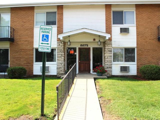 Condo for sale in Des Plaines, Illinois