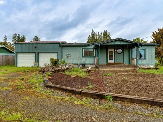 House for sale in Oregonia