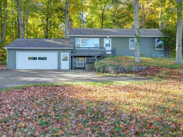 House for sale in Traverse City, Grand Traverse County