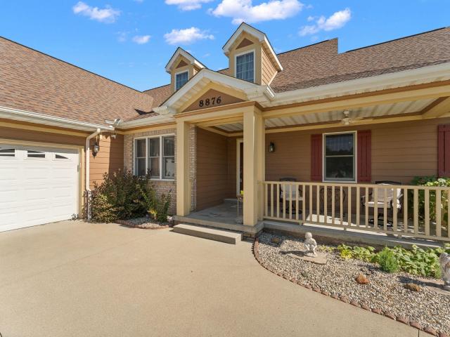 House for sale in De Motte, Jasper County