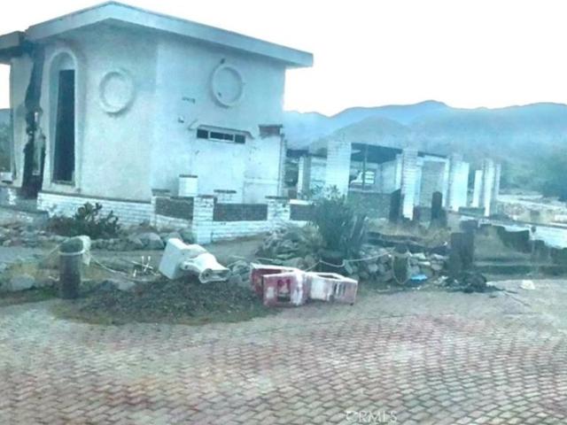 House for sale in Morongo Valley, California