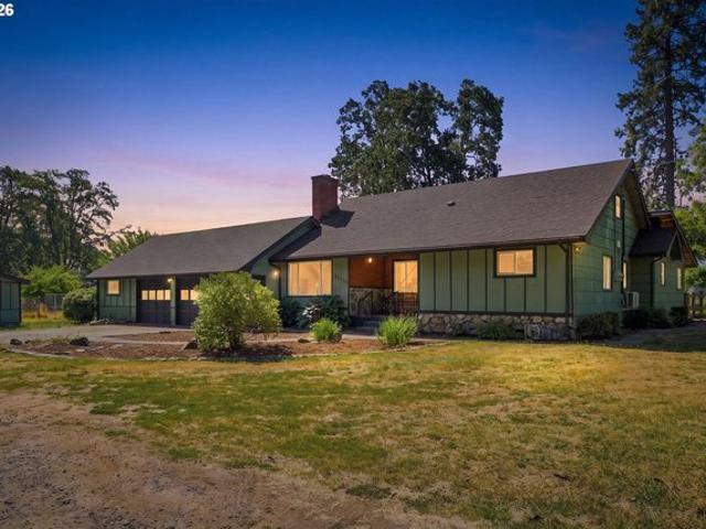 House for sale in Oregonia