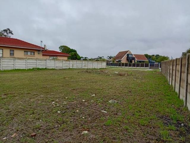 Land for sale in Cape St Francis, Eastern Cape