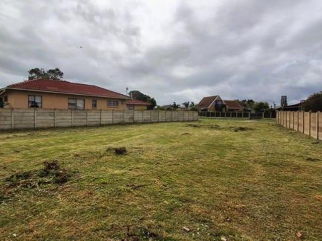 Land for sale in Cape St Francis, Eastern Cape