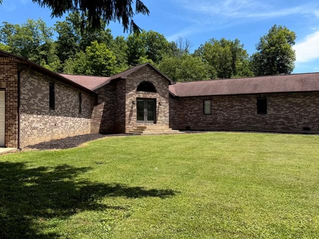 House for sale in Lucasville, Ohio