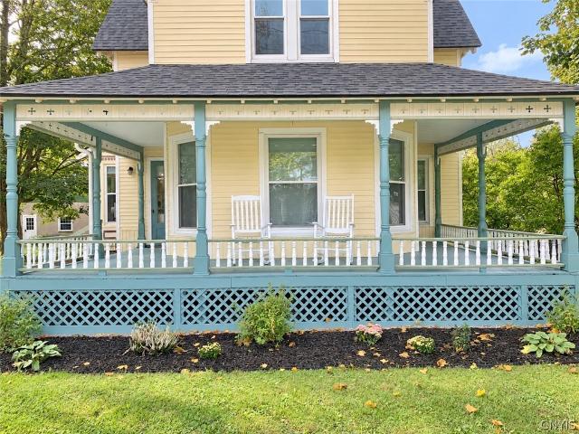 House for sale in Village of Poland, Town of Russia
