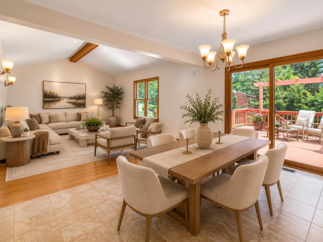 House for sale in Woodridge, Illinois