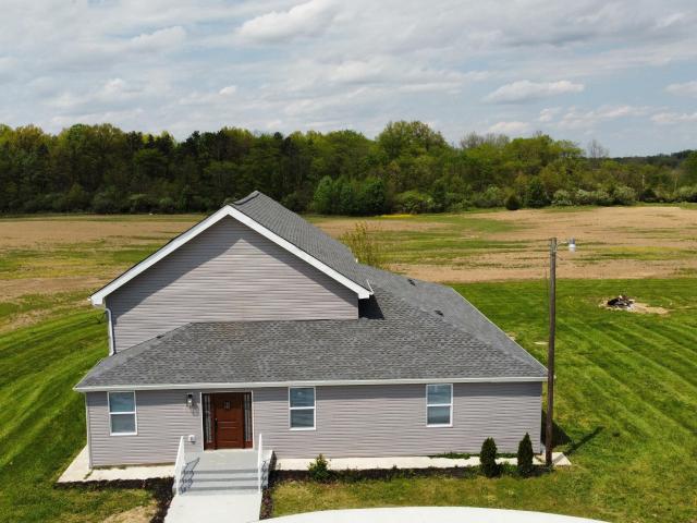 House for sale in Ashley, Ohio