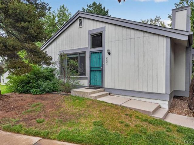 Townhouse for sale in Broomfield, Colorado