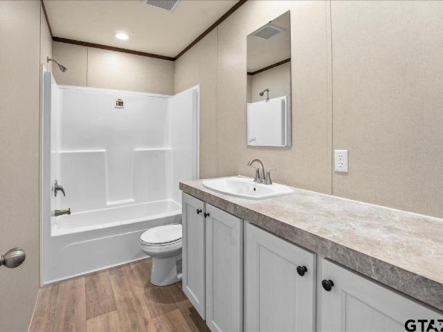 Property for sale in Gilchrist, Texas