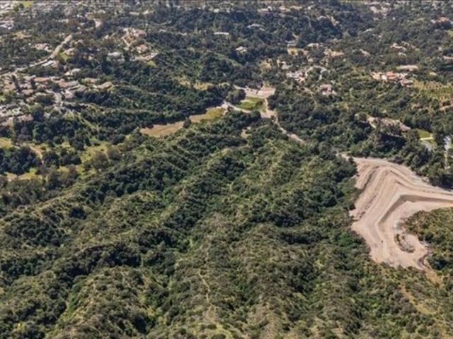Land for sale in Bradbury, Los Angeles County