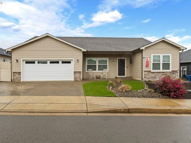 House for sale in Oregonia