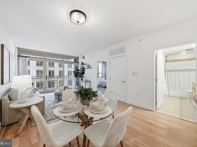 Condo for sale in Virginia