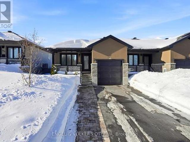 House for sale in Mississippi Mills, Ontario