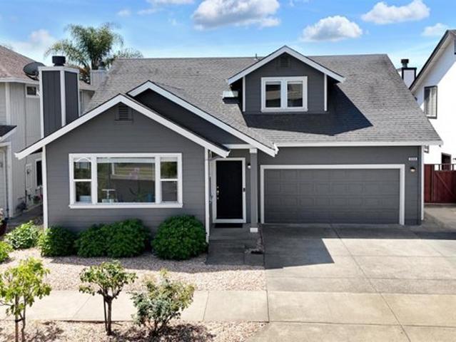 House for sale in Windsor, California