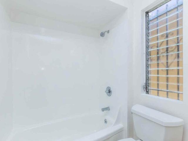 Apartment for rent in Oakland, California
