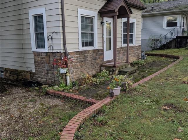 House for sale in Greenwood Acres, Massillon