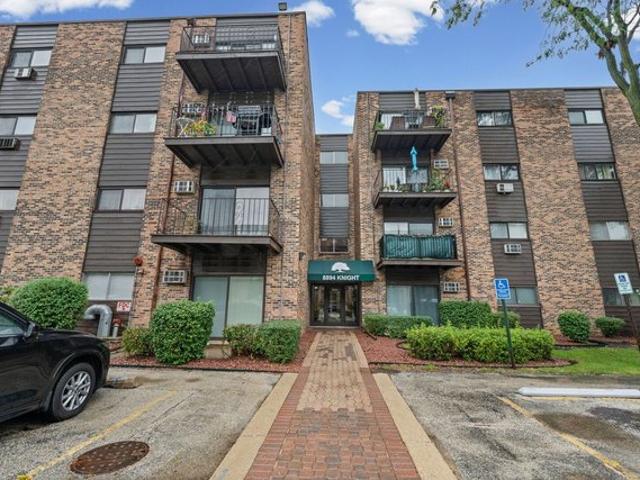 Condo for sale in Des Plaines, Cook County