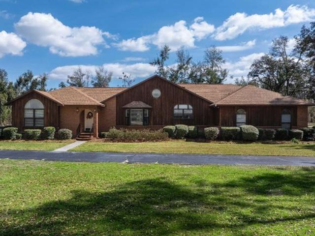 House for sale in Live Oak, Suwannee County