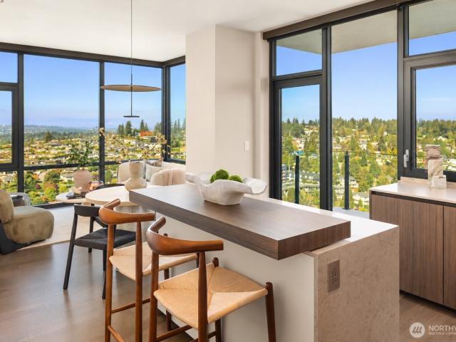 Condo for sale in Avenue Bellevue, Bellevue
