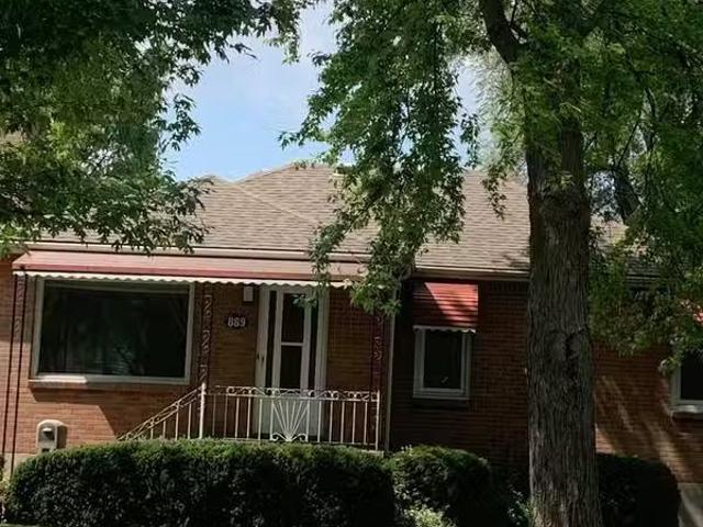 Condo for rent in Brights Grove, Ontario