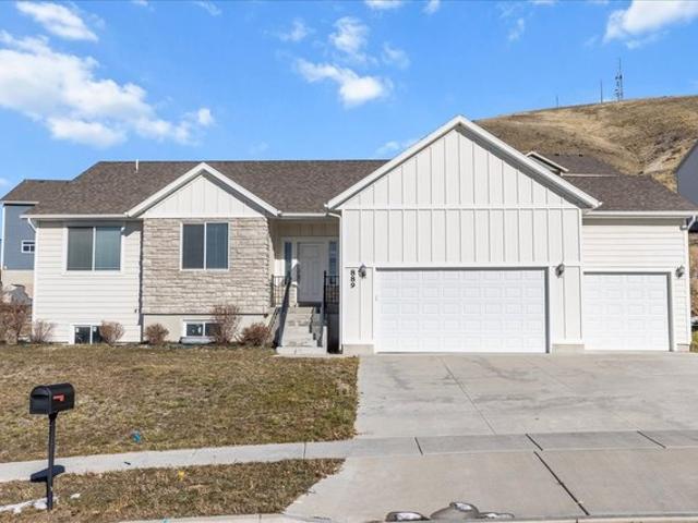 House for sale in Cache, Utah