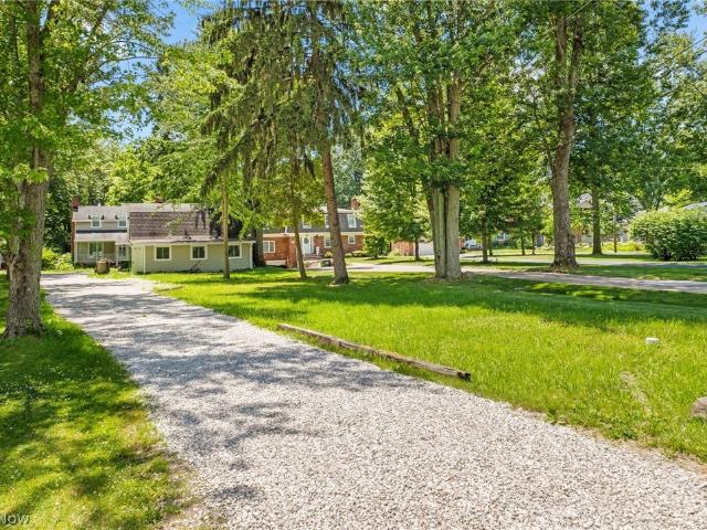 House for sale in Berea, Ohio
