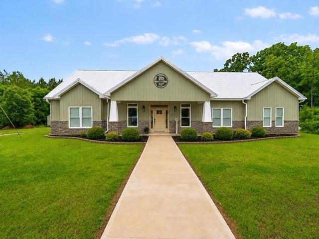 House for sale in Due West, South Carolina