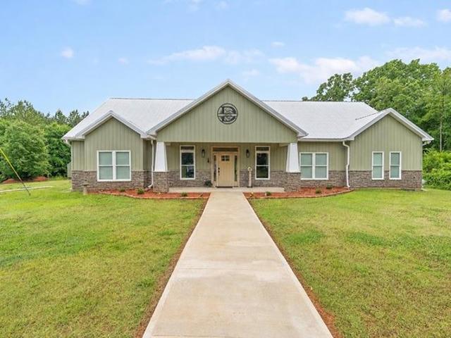 House for sale in Due West, South Carolina