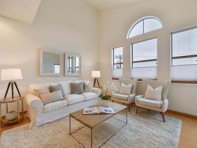Condo for sale in San Mateo, California