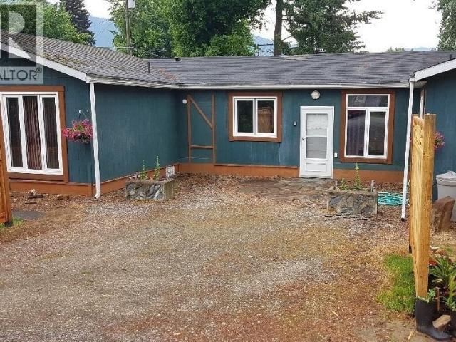 House for sale in Nakusp, British Columbia