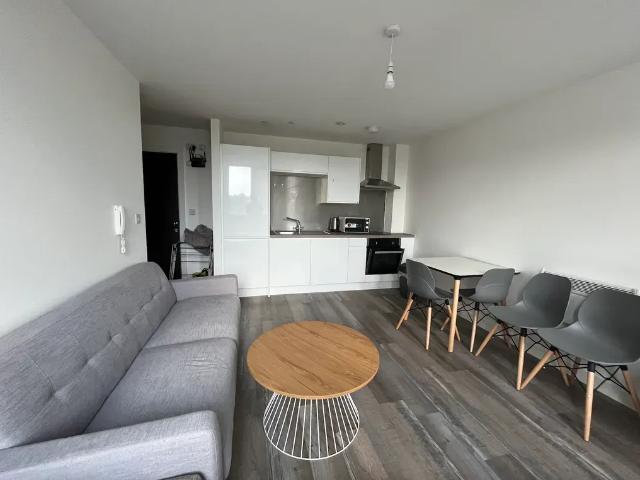 Apartment for rent in Gorse Hill, Trafford Park