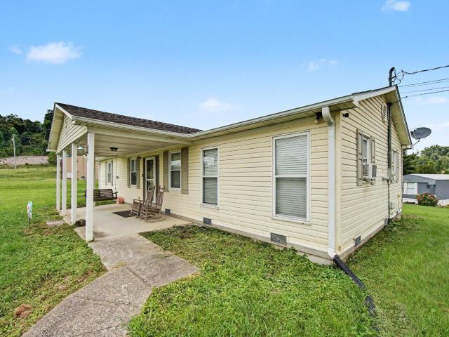 House for sale in Brodhead, Kentucky