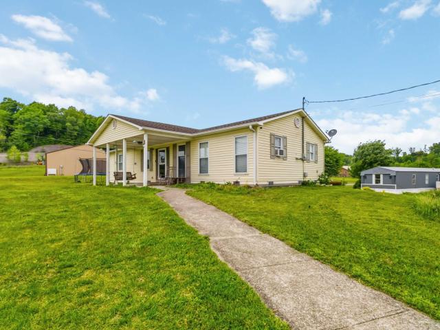 House for sale in Brodhead, Kentucky