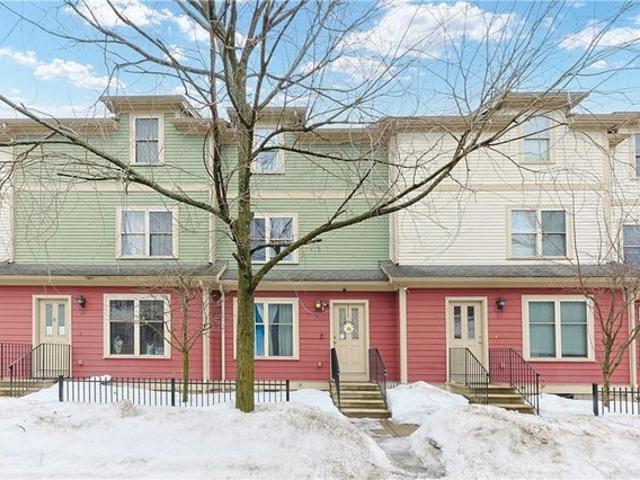 Condo for sale in Pawtucket, Rhode Island