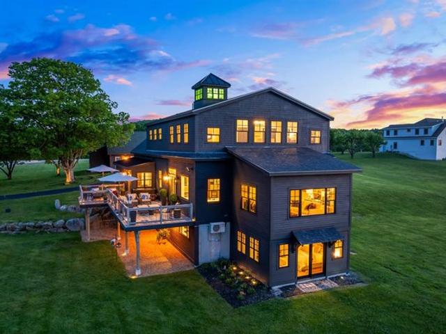 House for sale in New Hampshire