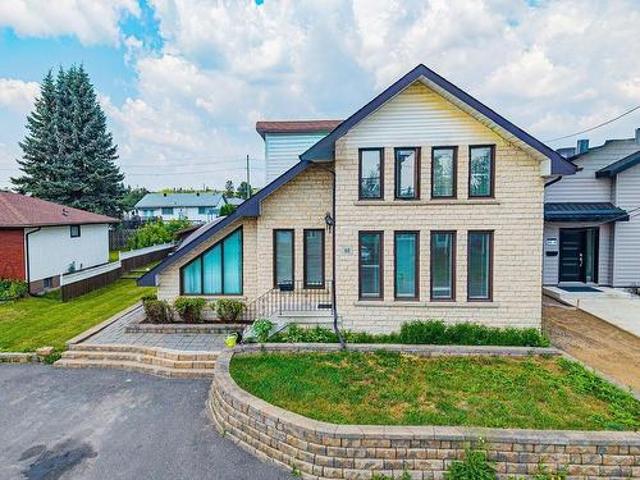 House for sale in Thunder Bay, Ontario