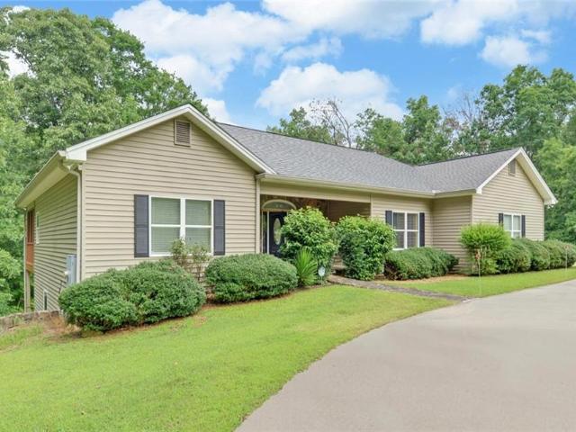 House for sale in Dawsonville, Georgia