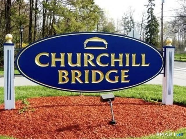 Townhouse for sale in Newington, Connecticut