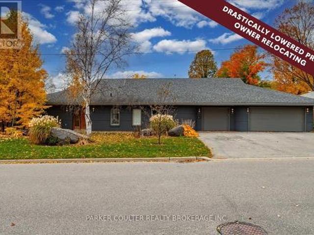 House for sale in Barrie, Ontario