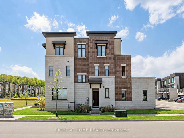 Townhouse for sale in Woburn, Ontario