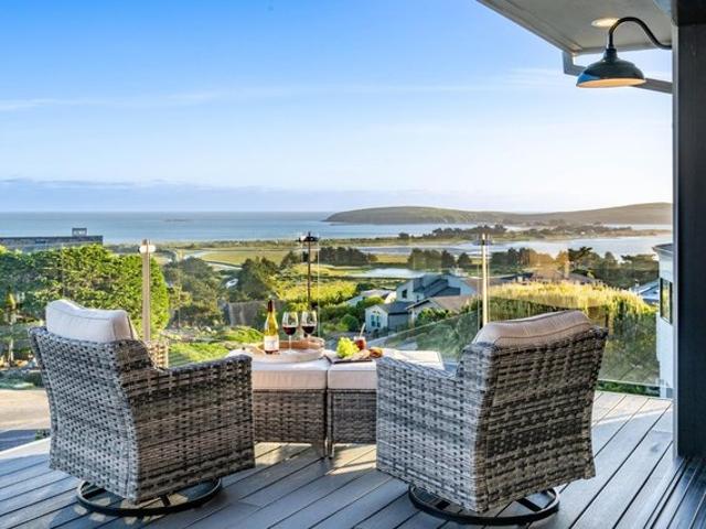 House for sale in Bodega Bay, California