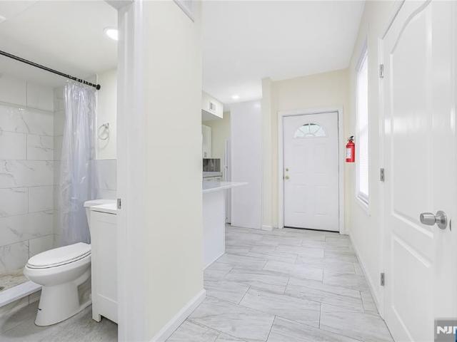 Duplex for sale in Hudson, New Jersey