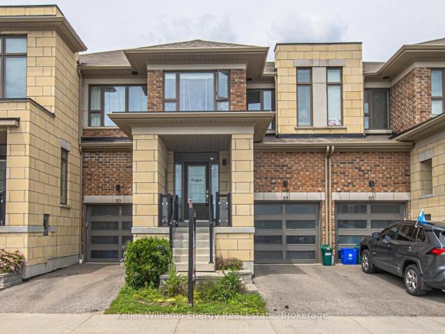 Townhouse for sale in Woburn, Ontario