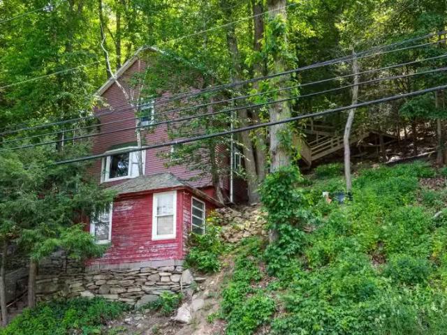 House for rent in New Milford