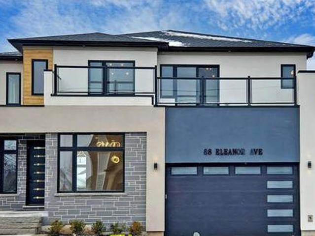 House for sale in Ancaster, Ontario