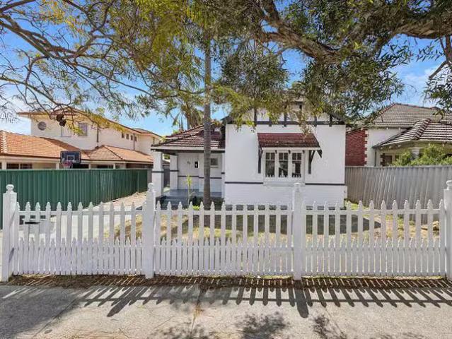 House for rent in Mount Hawthorn, Western Australia
