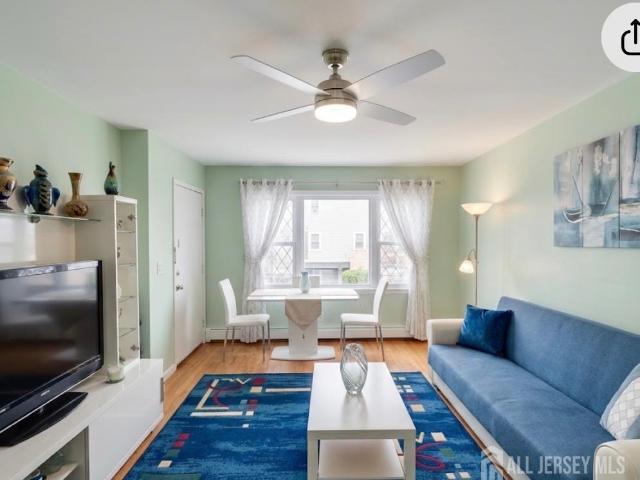 Property for sale in Riverview at Edison, Edison