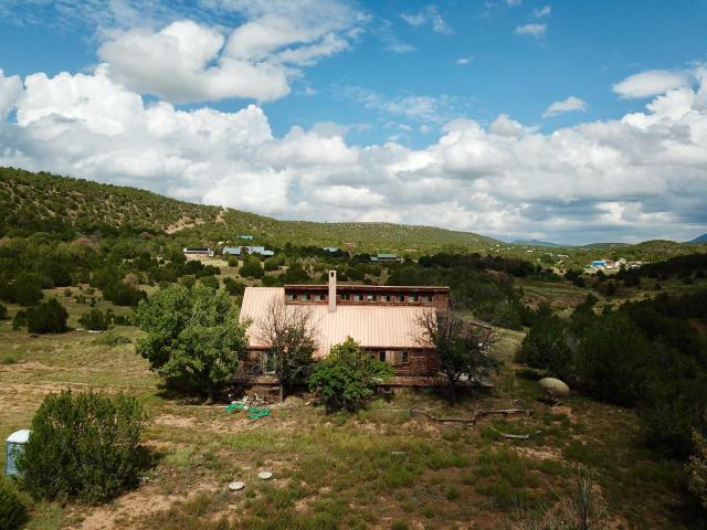 House for sale in Zamora, Tijeras
