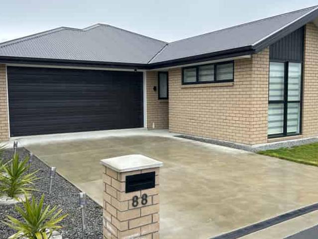House for rent in Rolleston, Canterbury